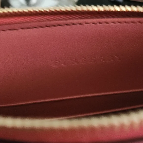 Burberry Haymarket Check Crossbody Clutch Bag with Coral Pink Leather Trim - Picture 6 of 9